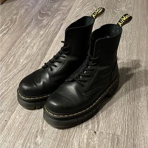 Audrick 8 Eye Boot